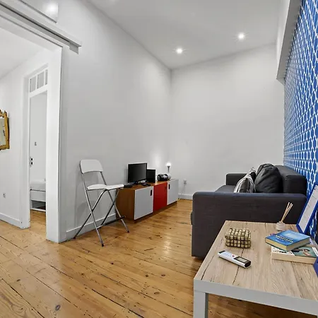 The Blue House - Camoes Cool Loft Апартаменты *