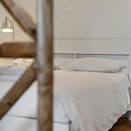 Апартаменты The Blue House - Camoes Cool Loft *