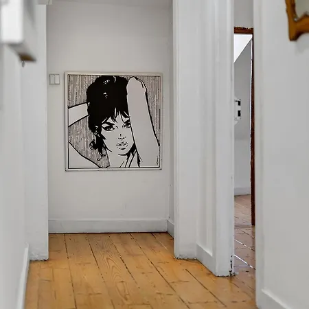 The Blue House - Camoes Cool Loft Апартаменты *
