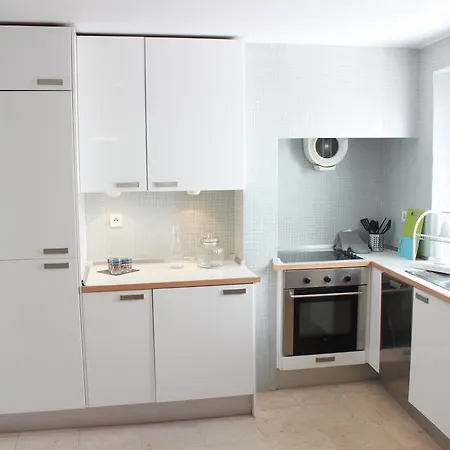 The Blue House - Camoes Cool Loft Lisboa